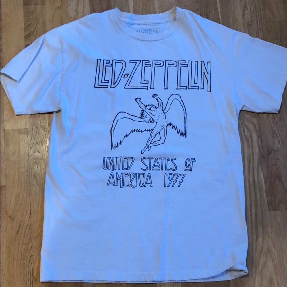 Brandy Melville Graphic Tee